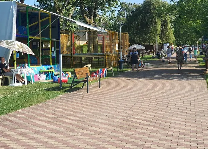 بيت للعطل In 43399