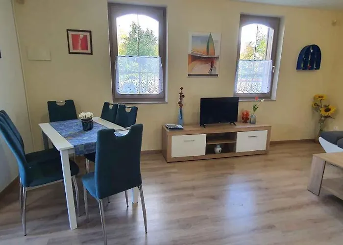 بيت للعطل In 43399 Balatonmáriafürdő