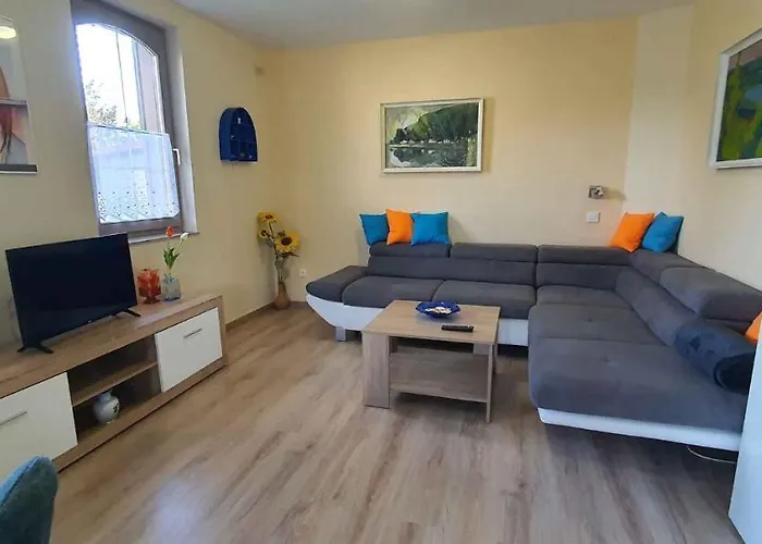 بيت للعطل In 43399