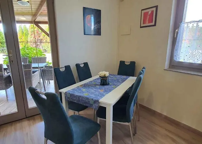 بيت للعطل In 43399